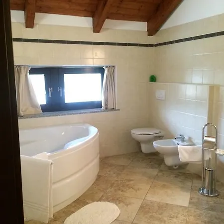 Farm stay Cascina Scola Rivoli (Turin)