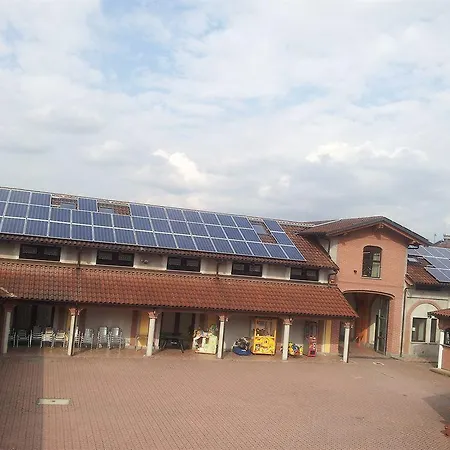 Cascina Scola *