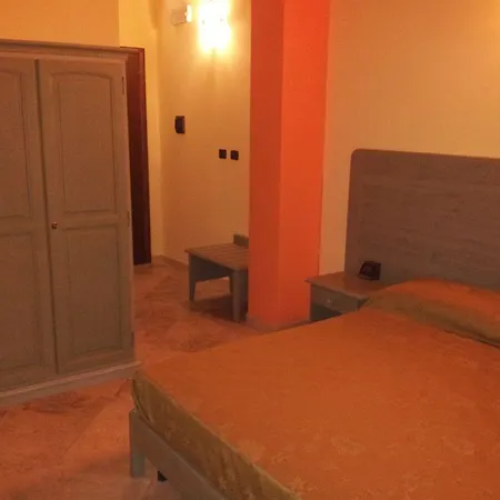 Cascina Scola *