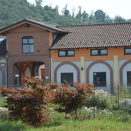 Cascina Scola Farm stay